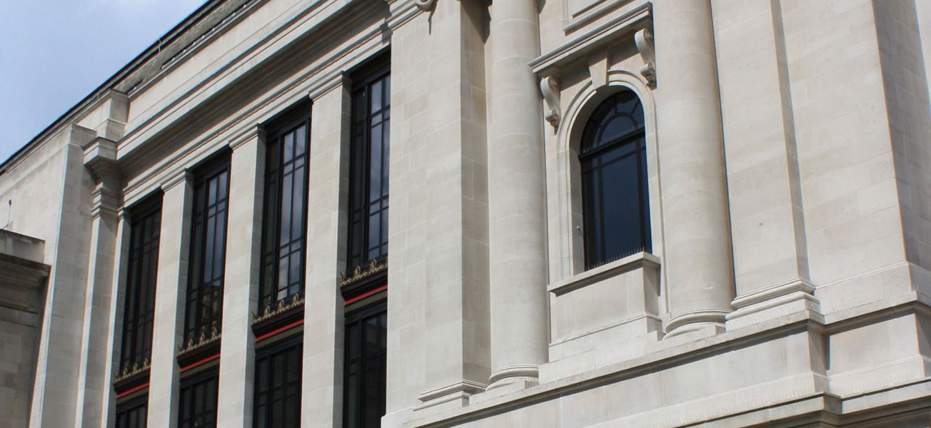 Arched heritage window